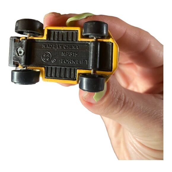 Promo MP315 Zylmex/Zee Toys SHAW OPTIGUARD Forklift P315 Yellow/black Fork Lift - Picture 3 of 5